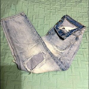 American Eagle 90s Boyfriend Jeans